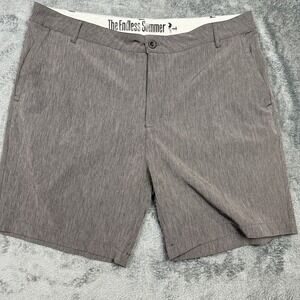 The Endless Summer Men Size 34 Gray Textured Shorts Polyester Spandex Golf
